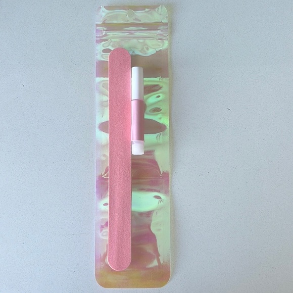 24 press on nails - orange french - Picture 3 of 3